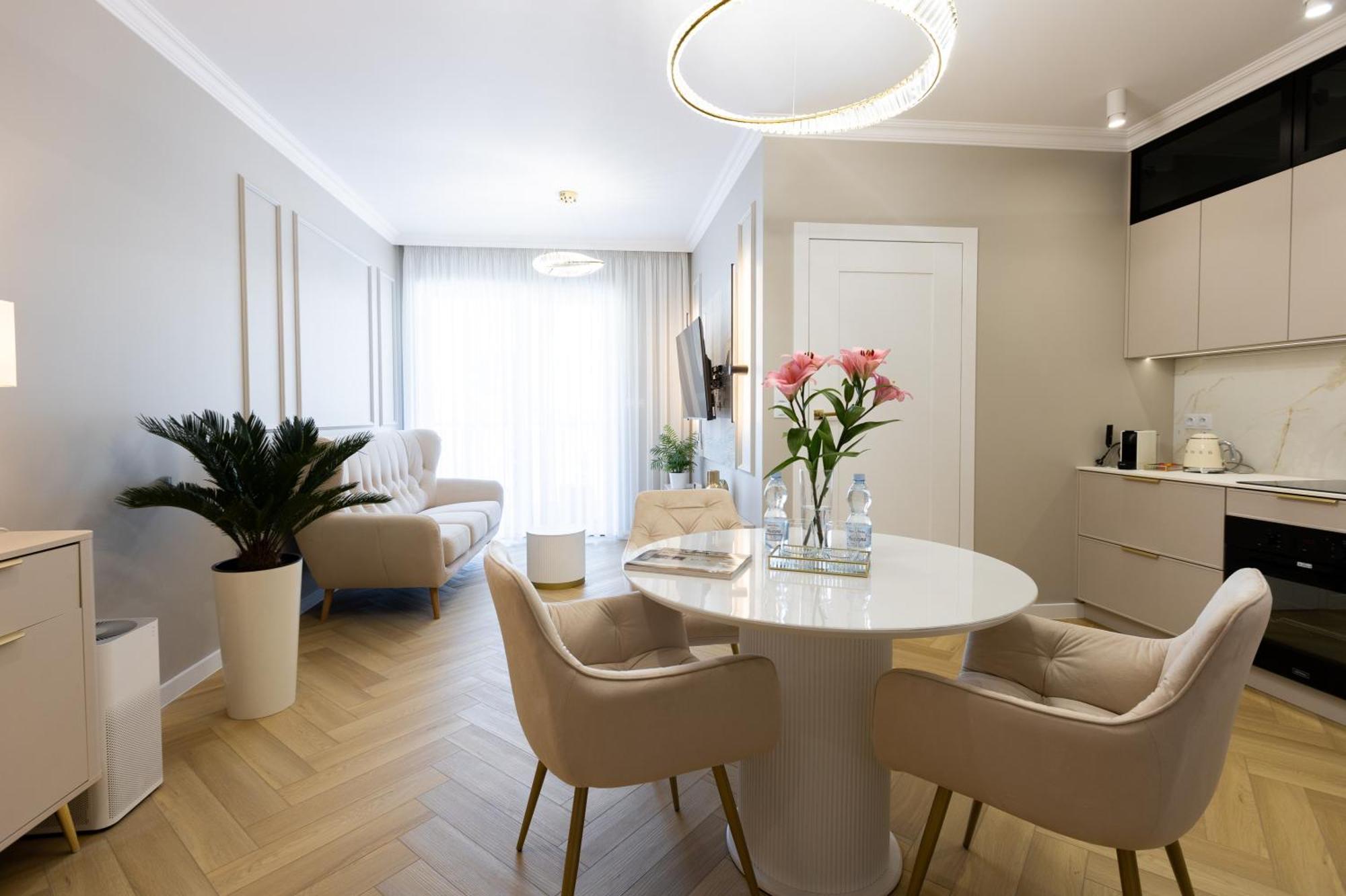 Zb Apartment Gold Piekary Bytom Slaskie Siemianowice Chorzow Piekary Śląskie Buitenkant foto